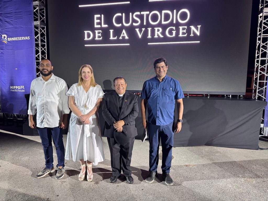 Jose-Enrique-Rodriguez-Elsa-Turull-de-Alma-Rvdo.-Padre-Evaristo-Areche-Antonio-Alma